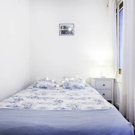 Ank Apartment *